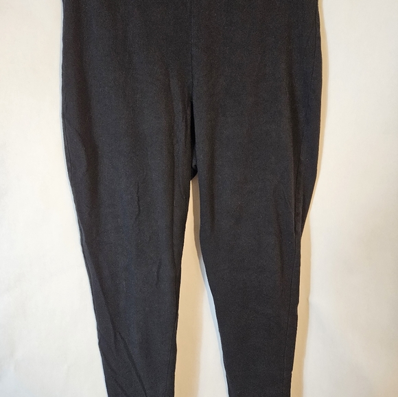 Torrid 2X premium black leggings - Picture 3 of 4